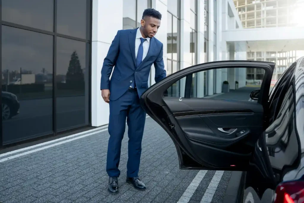 Affordable luxury prom car hire service in Guildford with professional chauffeur and transparent booking